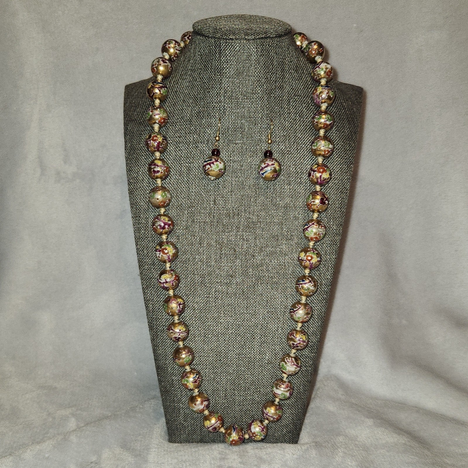 Vintage Chinese Cloisonné Bead Necklace – Pink & Blue Floral on Gold – 26″ L