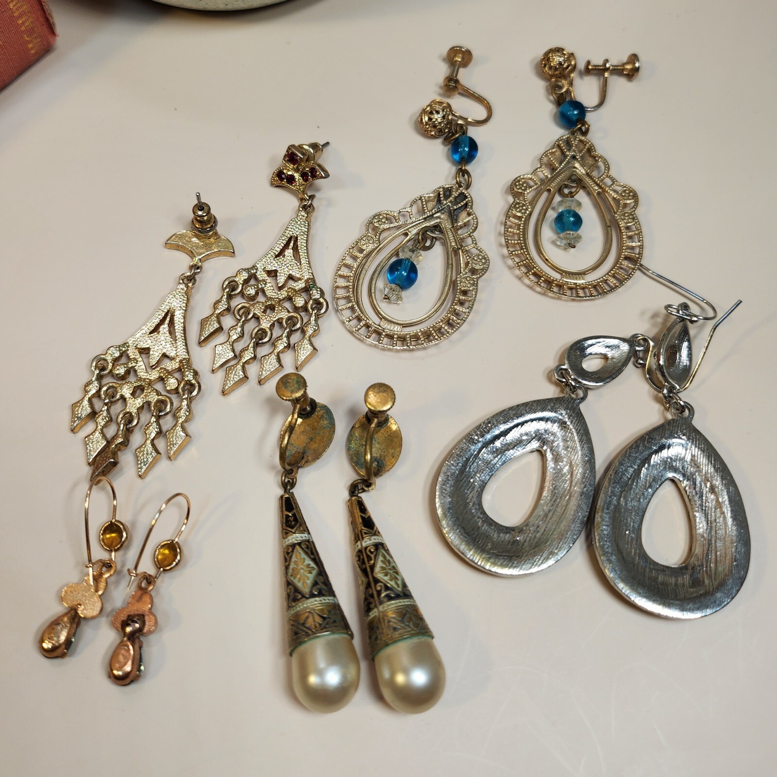 Vintage Enamel Chandelier Pierced & Clip-on Earrings Fashion Jewelry Lot of 4