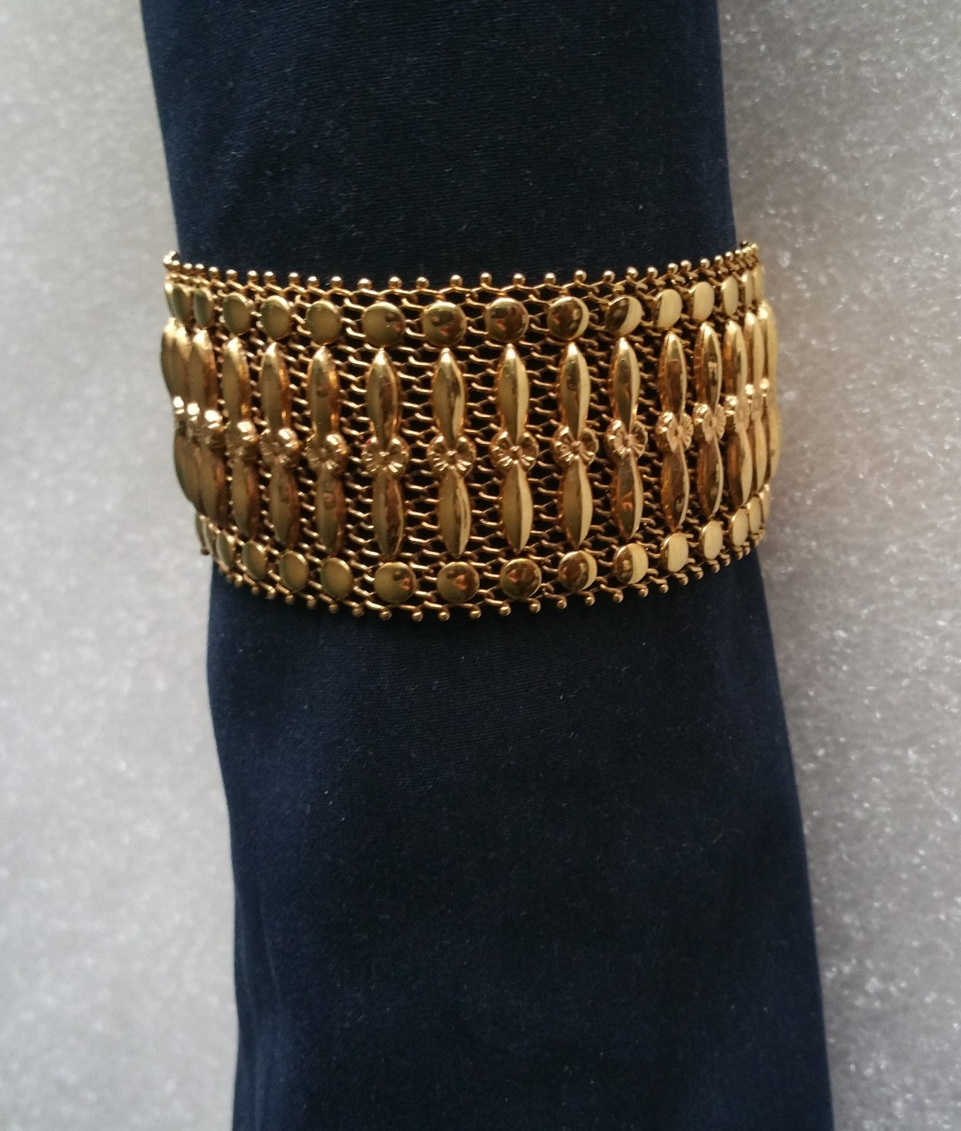 Italian Mesh Bracelet 18k Gold Charm Wide Vintage Yellow Woven Women’s Men’s Old