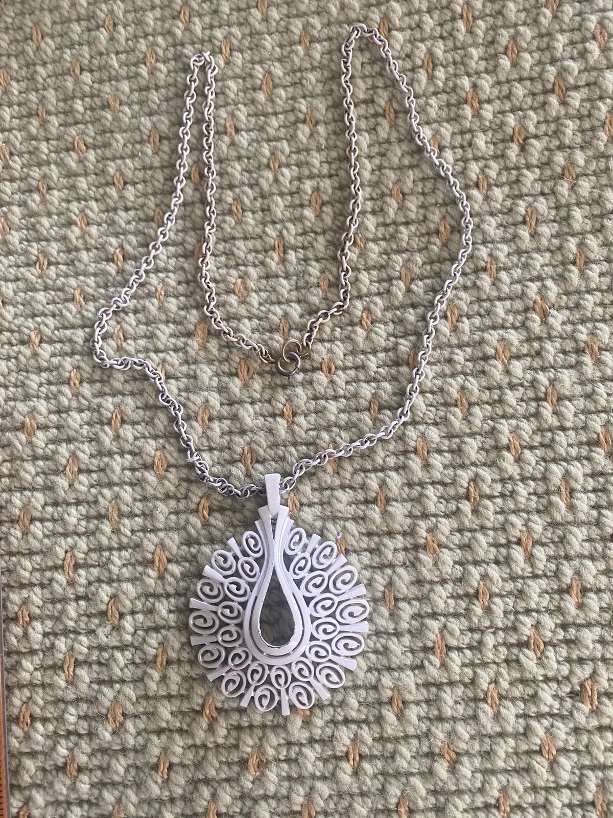 VINTAGE CROWN TRIFARI WHITE ENAMEL LONG PENDANT NECKLACE alloy metal? teardrop