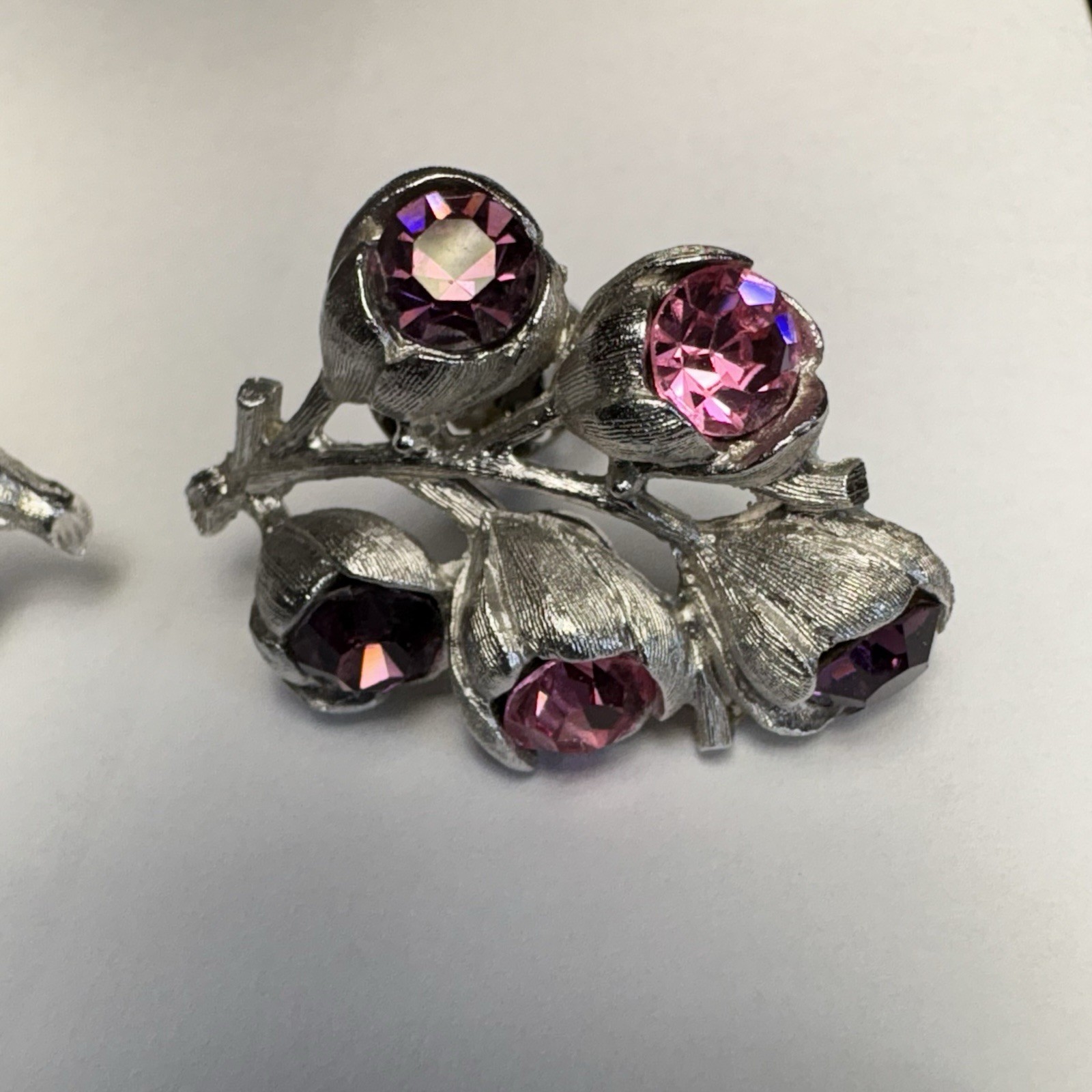Vtg Sarah Coventry Wisteria Clip Earrings Set Pink Purple Rhinestone Silver Tone