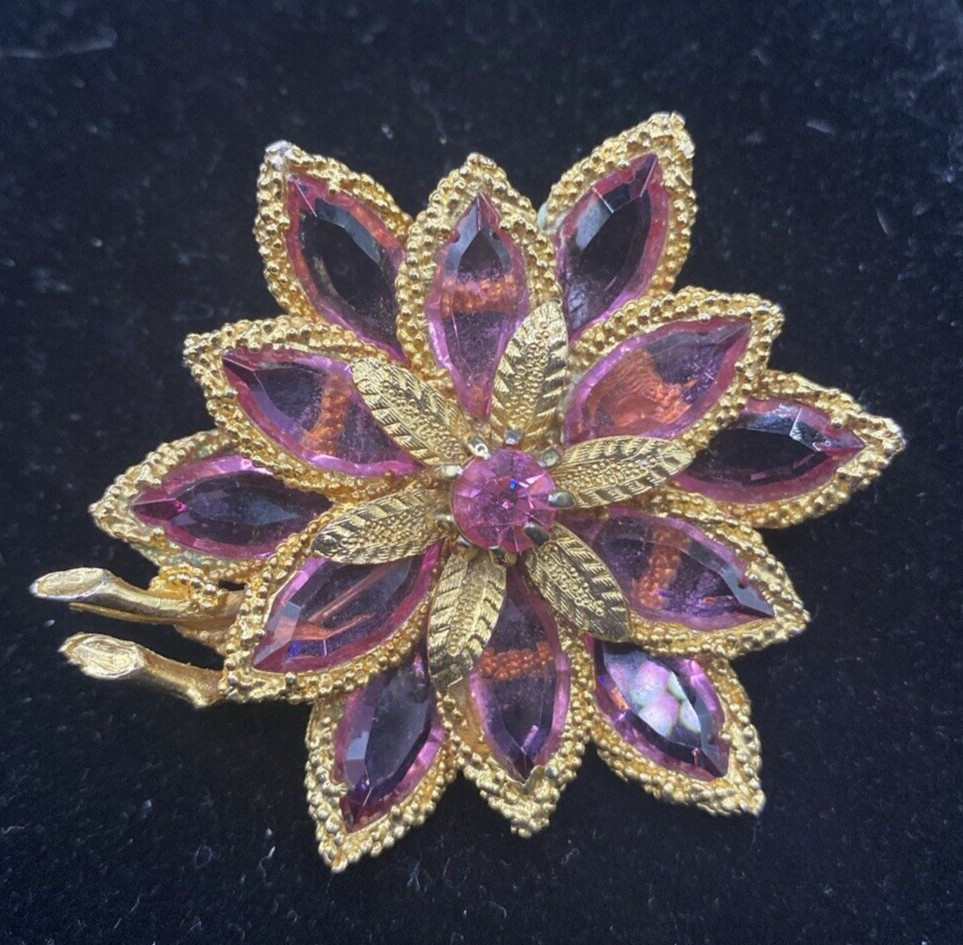 Vtg Flower Brooch Pin Gold Tone Filigree Layered Light Pink Crystals Barbiecore