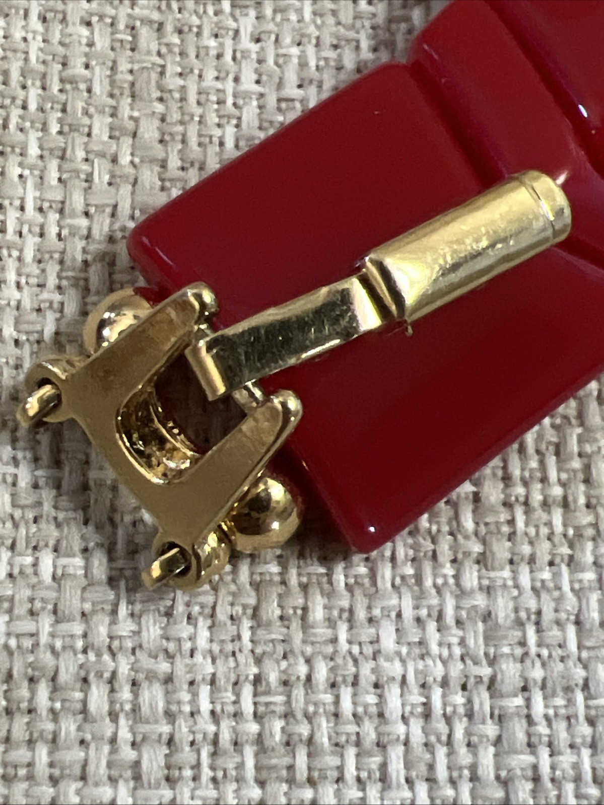 Vintage Red Acrylic Lucite Plastic Choker Collar Red Chevron Gold Necklace Fold