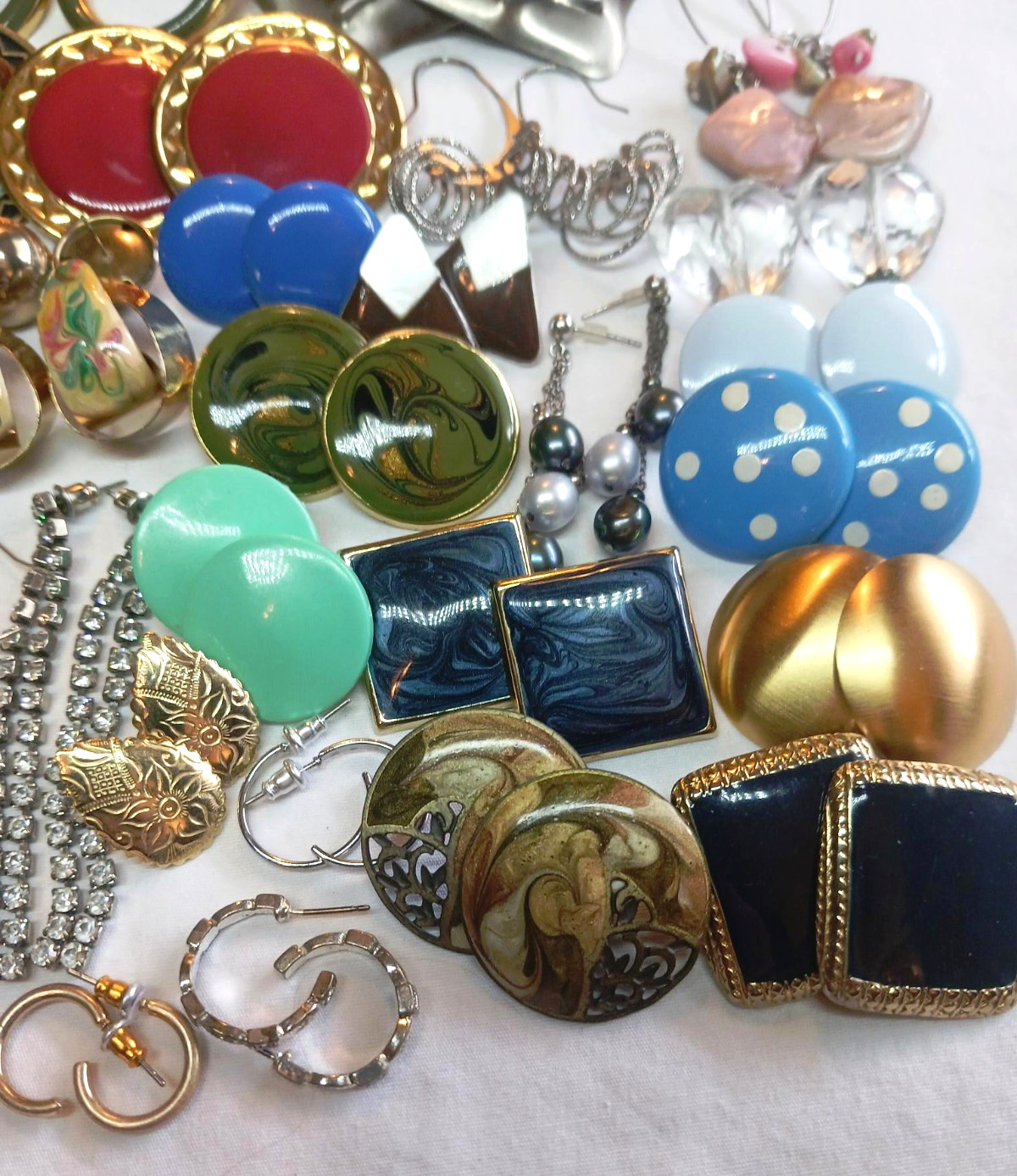 Vintage/Now Junk Drawer Earring Lot 3 – 50 Pairs Mixed Materials All Wearable