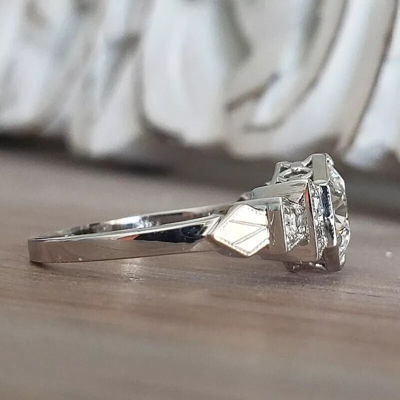 Antique Art Deco Round Cut Lab Created Diamond Womens Engagement 925 Silver Ring