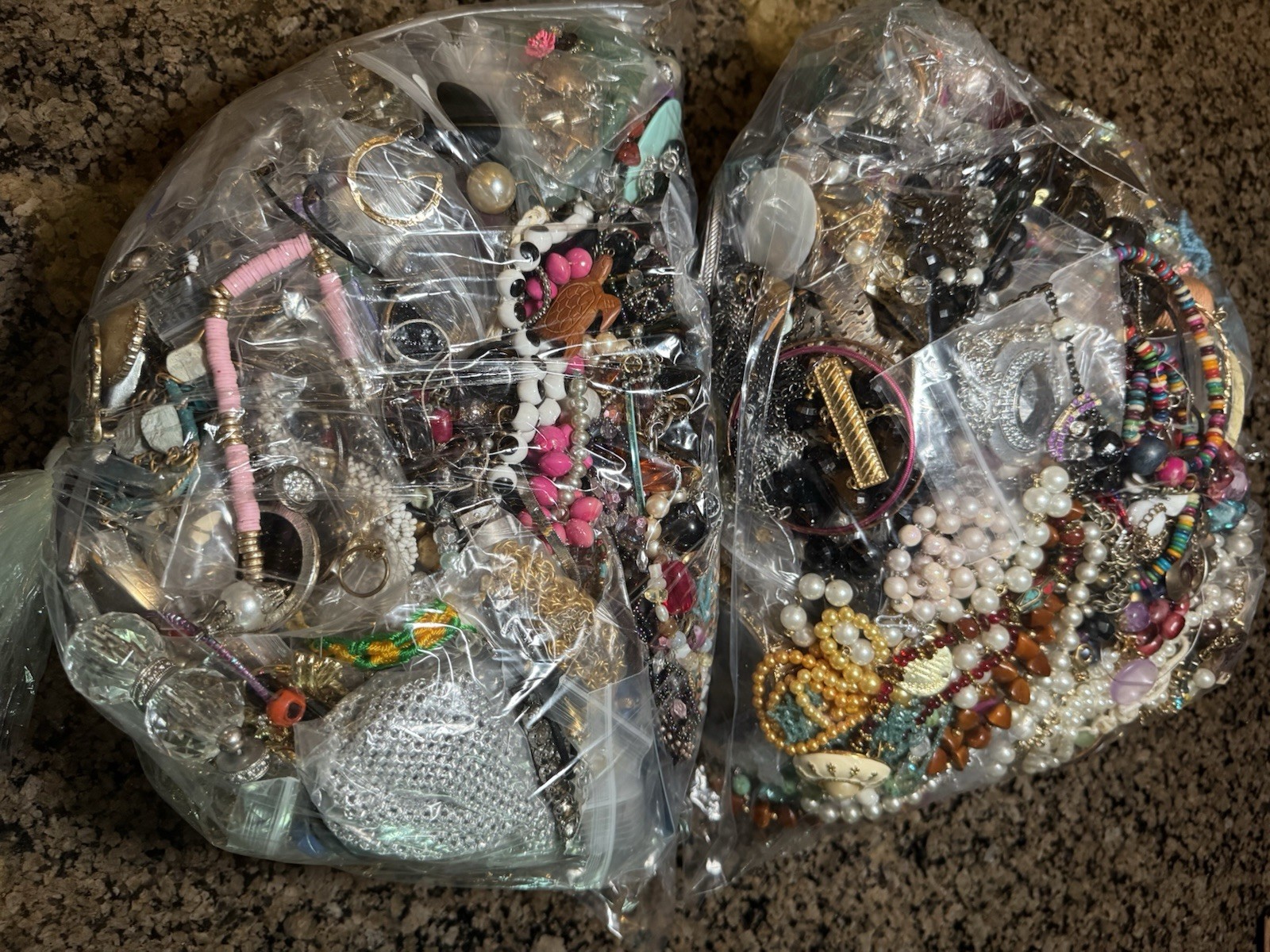~19 Lbs Lot ALL CRAFT Repair UNTESTED Junk Jewelry Pieces Parts Beads Earrings