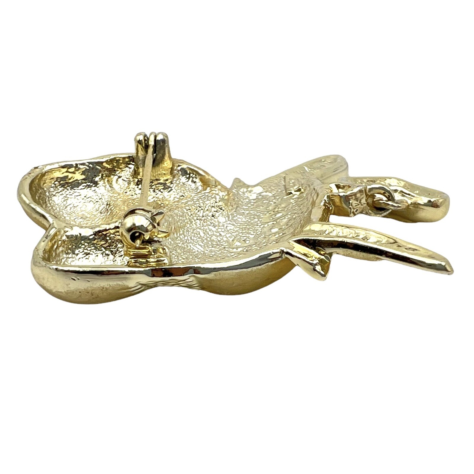 Vintage A.J. Gold Tone LOVE BIRDS with Dangle Heart Brooch Pin
