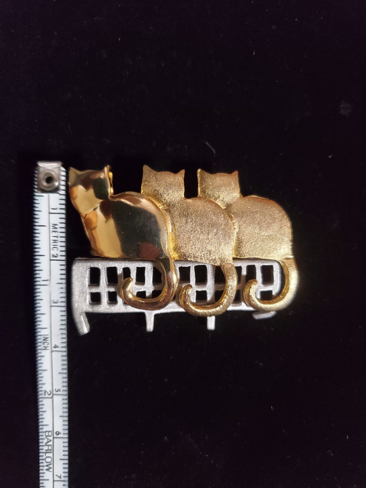 Vintage Ultra Craft Signed Gold & Silver Tone Cat Brooch Pin Gift Unisex Adult