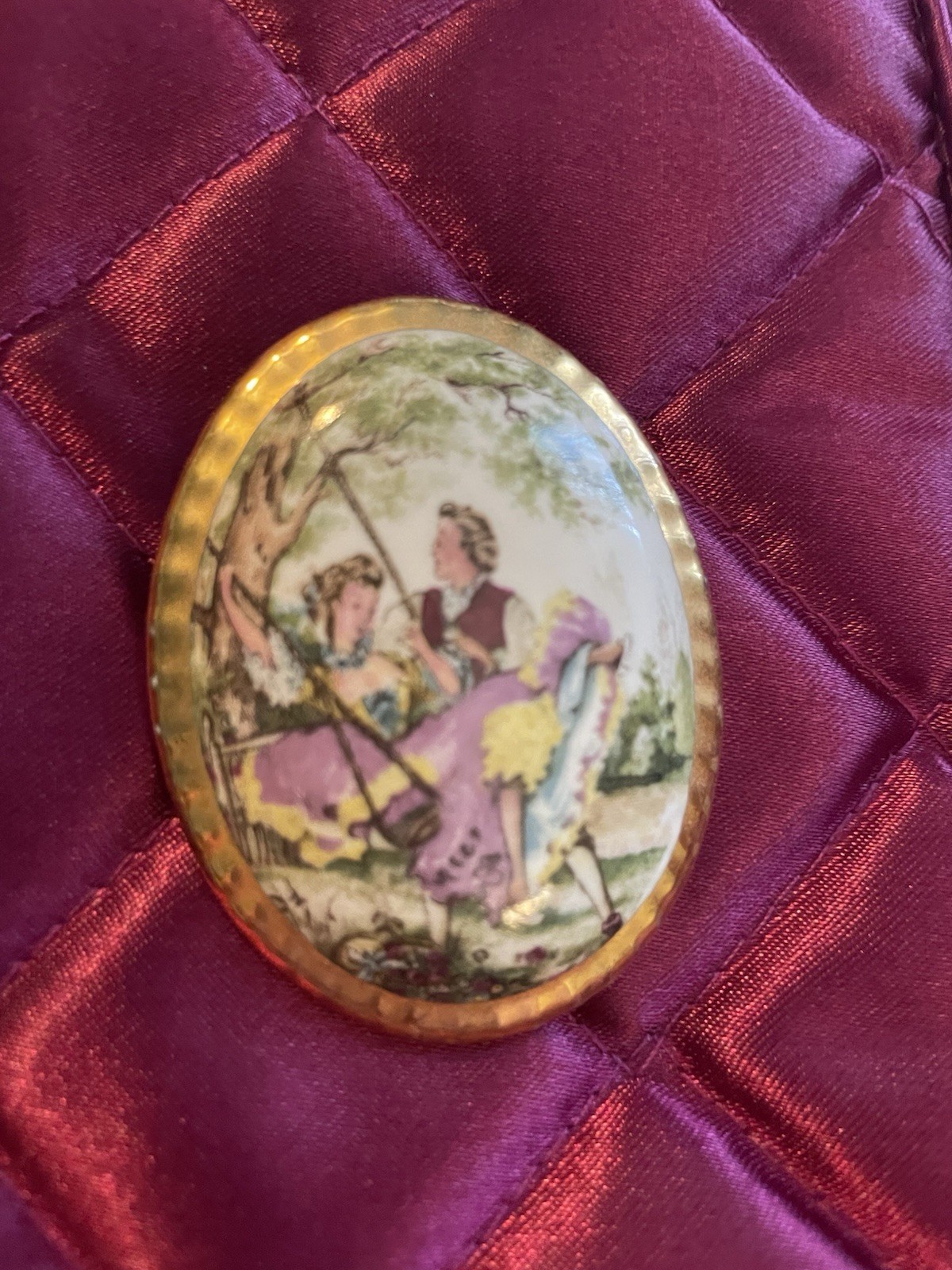 Beautiful Bone Cons Antique Pin