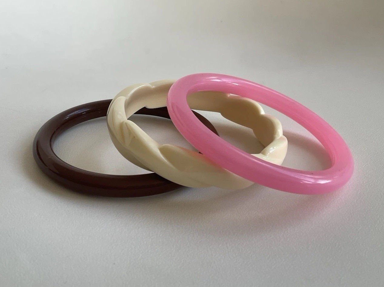 Vintage Bangles LOT 3 bracelet Neapolitan ice cream colors Pink cream chocolate