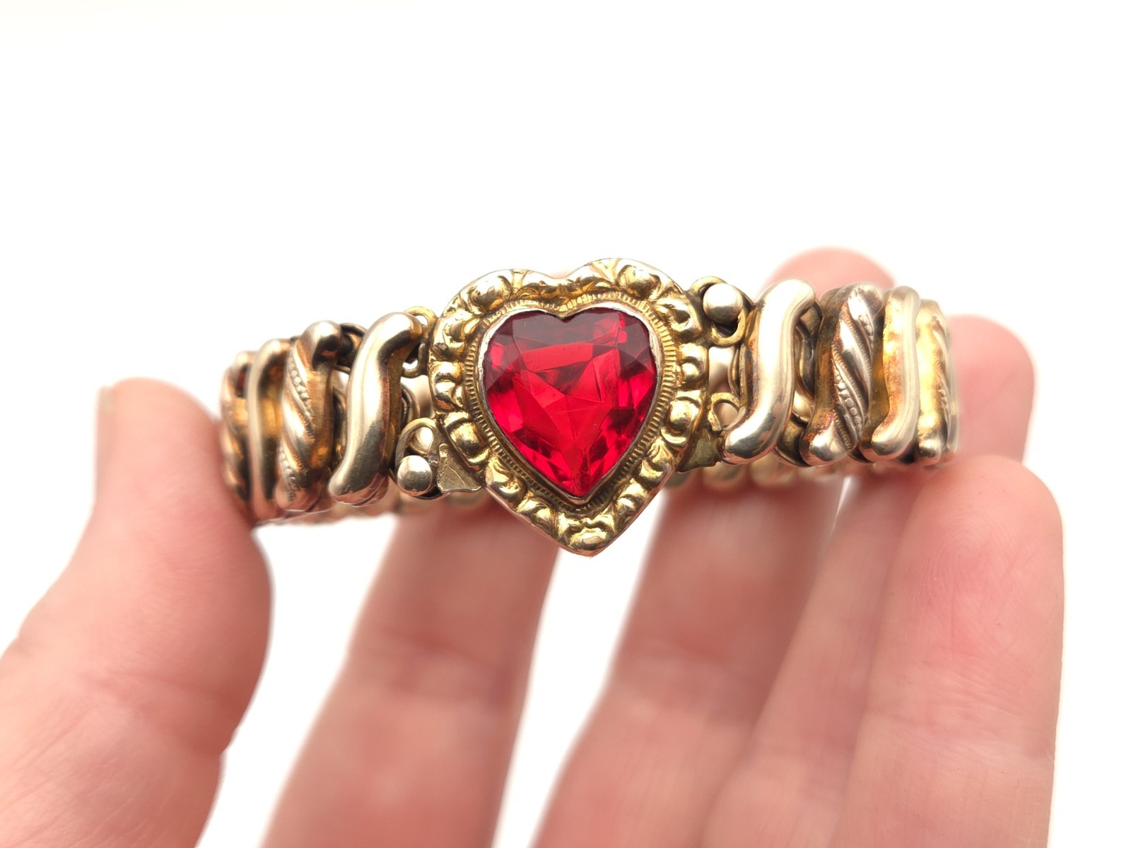 Vintage DFB Carmen Deluxe Gold Filled Sweetheart Red Glass Expansion Bracelet