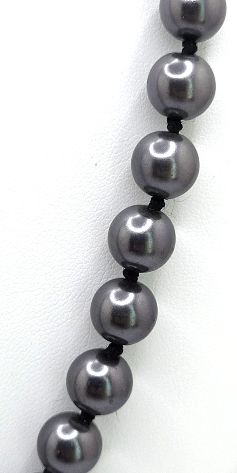 Vintage 10mm Dark Grey Faux Pearl Necklace Fish hook Knotted Glass Bead Signed D