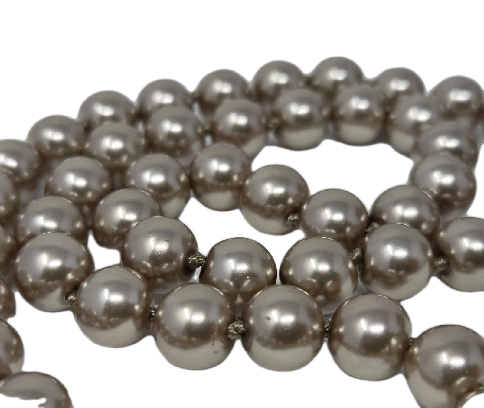 Taupe Faux Pearl Necklace 17 Inches Knotted 8mm Beads Vintage Sheen Unsigned