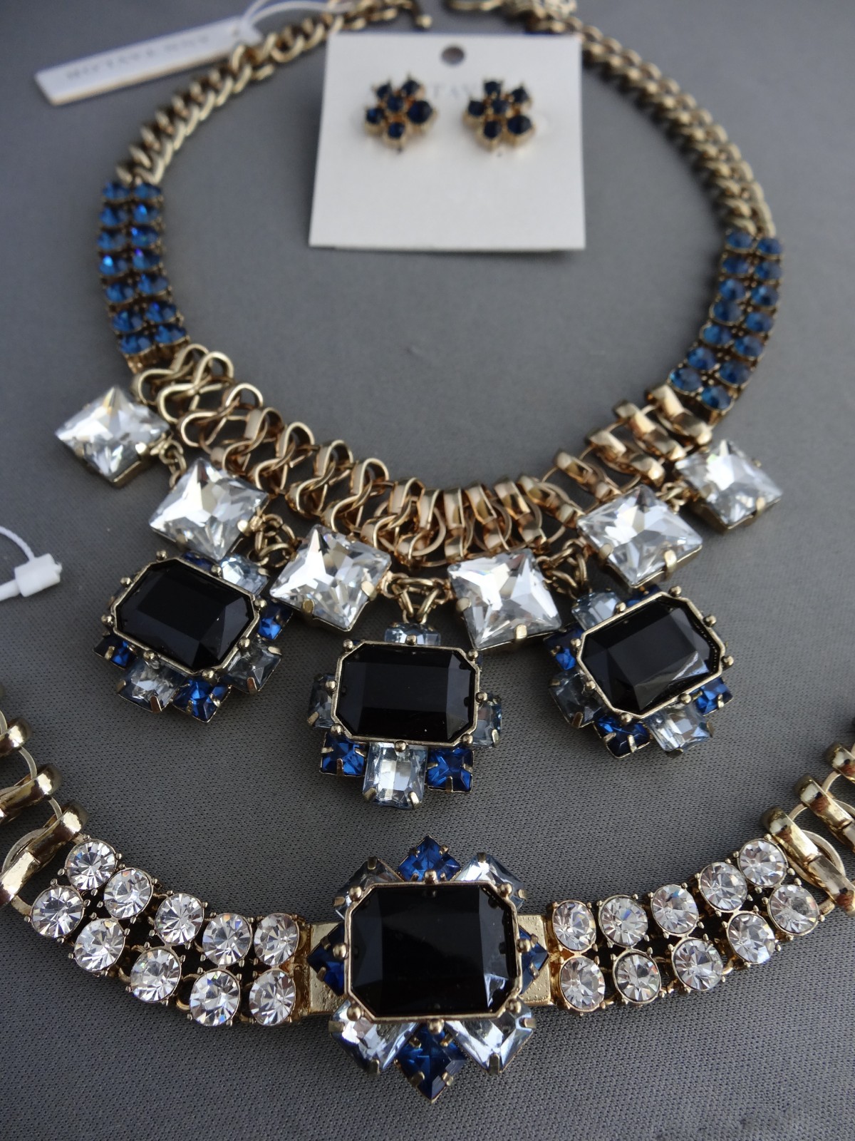 ANN TAYLOR CHUNKY BLUE RHINESTONE NECKLACE EARRINGS BRACELET MATCHING SET