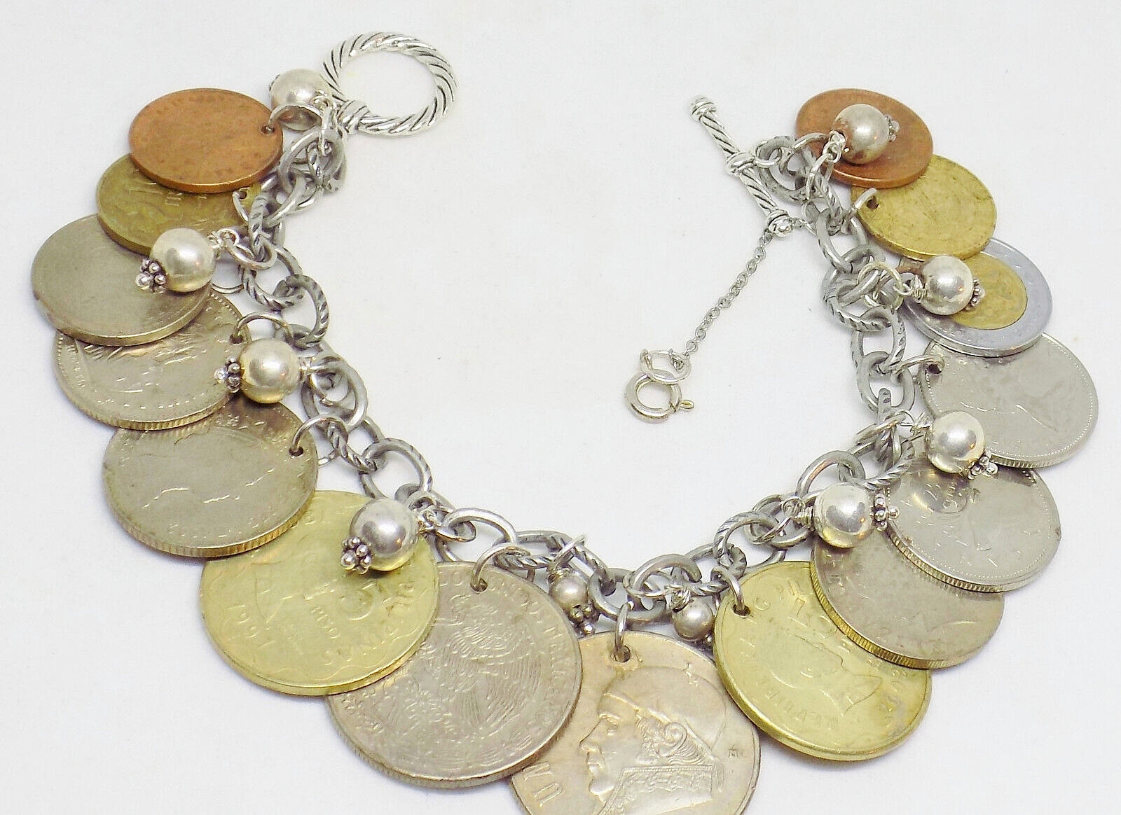 VINTAGE COIN BRACELET COINS FROM AROUND THE WORLD CHARM BRACELET 8 IN