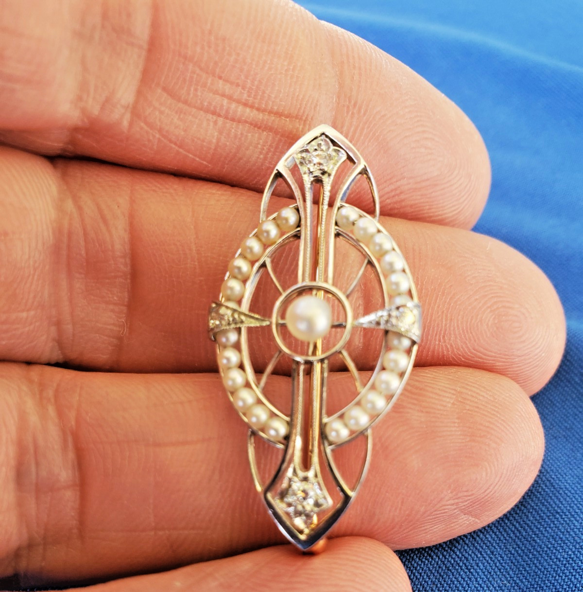 Original EARTH MINED DIAMOND Deco Brooch Gatsby era Vintage Pearl SOLID 14K GOLD