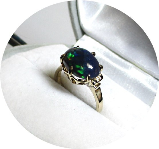 Lovely – Solid Black OPAL Ring – Vintage, 14k Yellow Gold Prong Setting – Mtg…