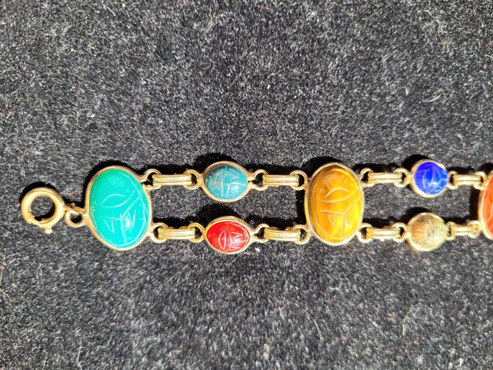 Vintage 12K Gold Filled Scarab Bracelet Egyptian Revival 7″