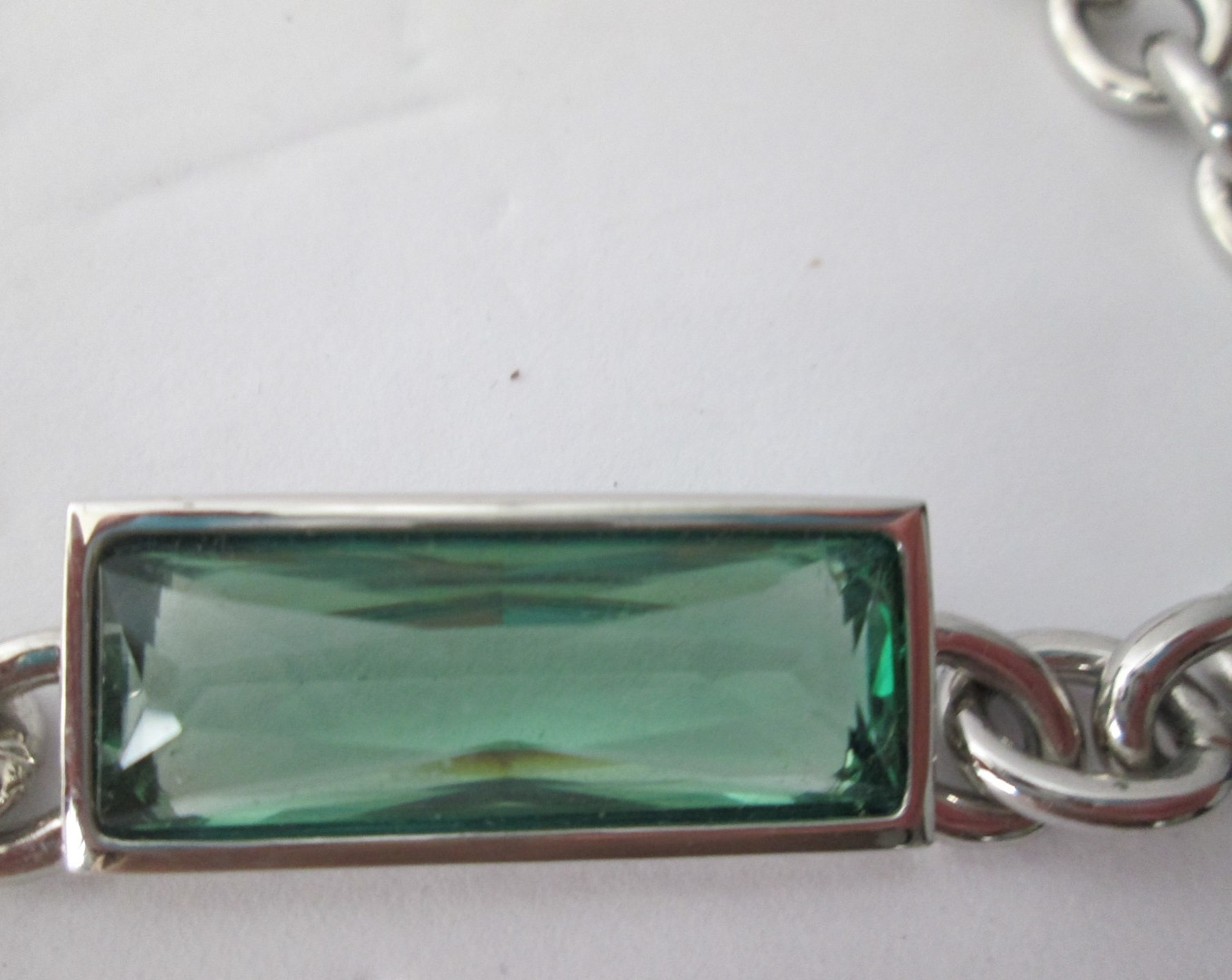 Swarovski Green Crystal 16″ Necklace and 7″ Bracelet Set Silver Chain Link