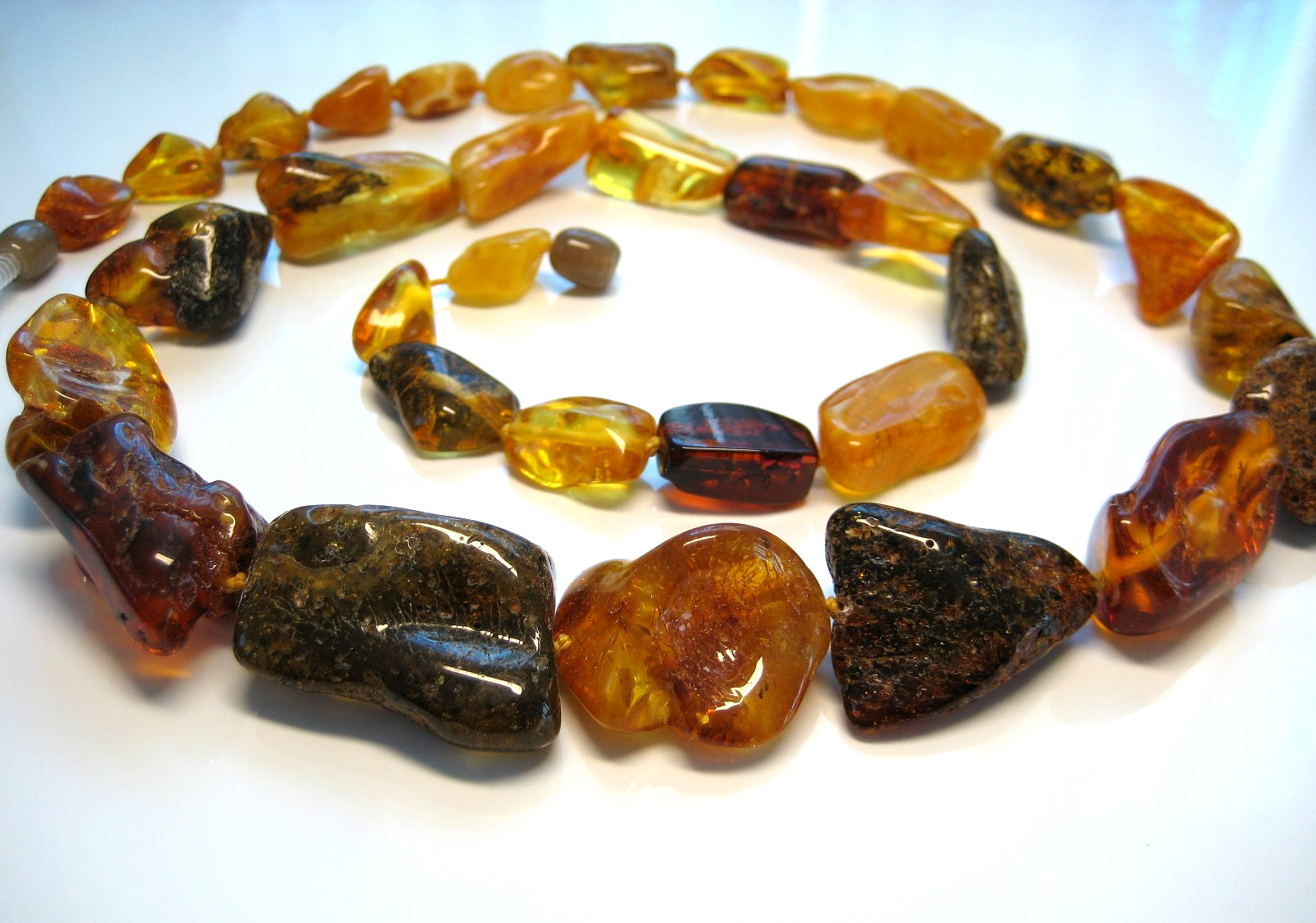 Genuine Massive Amber Beautiful Baltic Amber Necklace 25 inches 42-45 gr. !!!