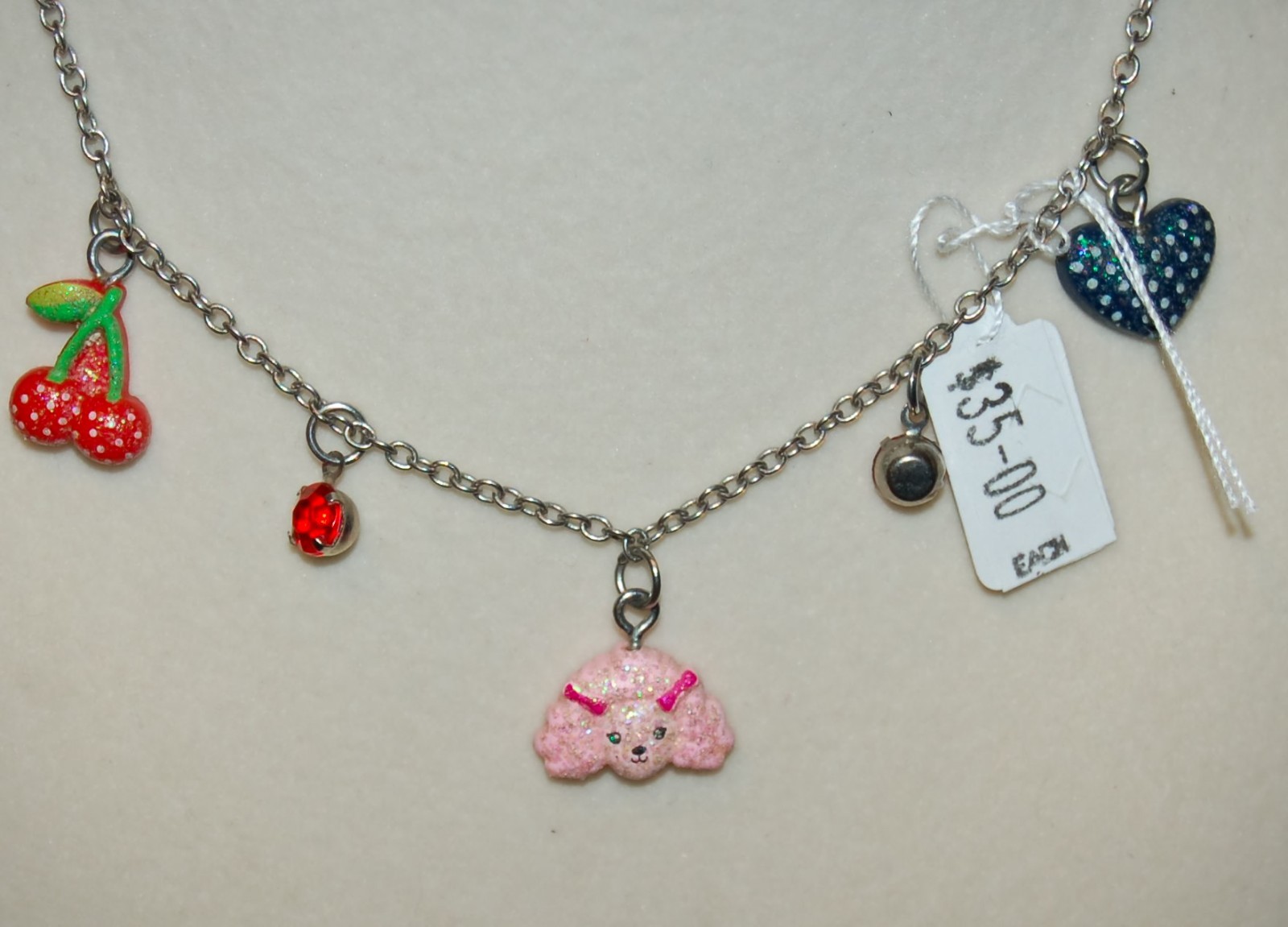 VINTAGE JEWELRY Necklace Nostalgia Charms