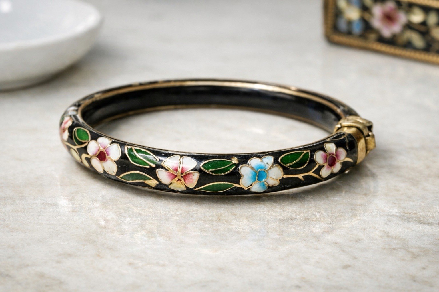 Vintage Cloisonne Enamel Floral Hinged Bangle Bracelet Black Background 2.8in