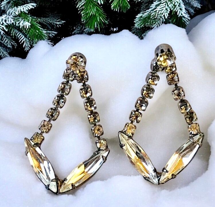 Vintage Rhinestone Earrings Prong Set Dangling Pierced Studs