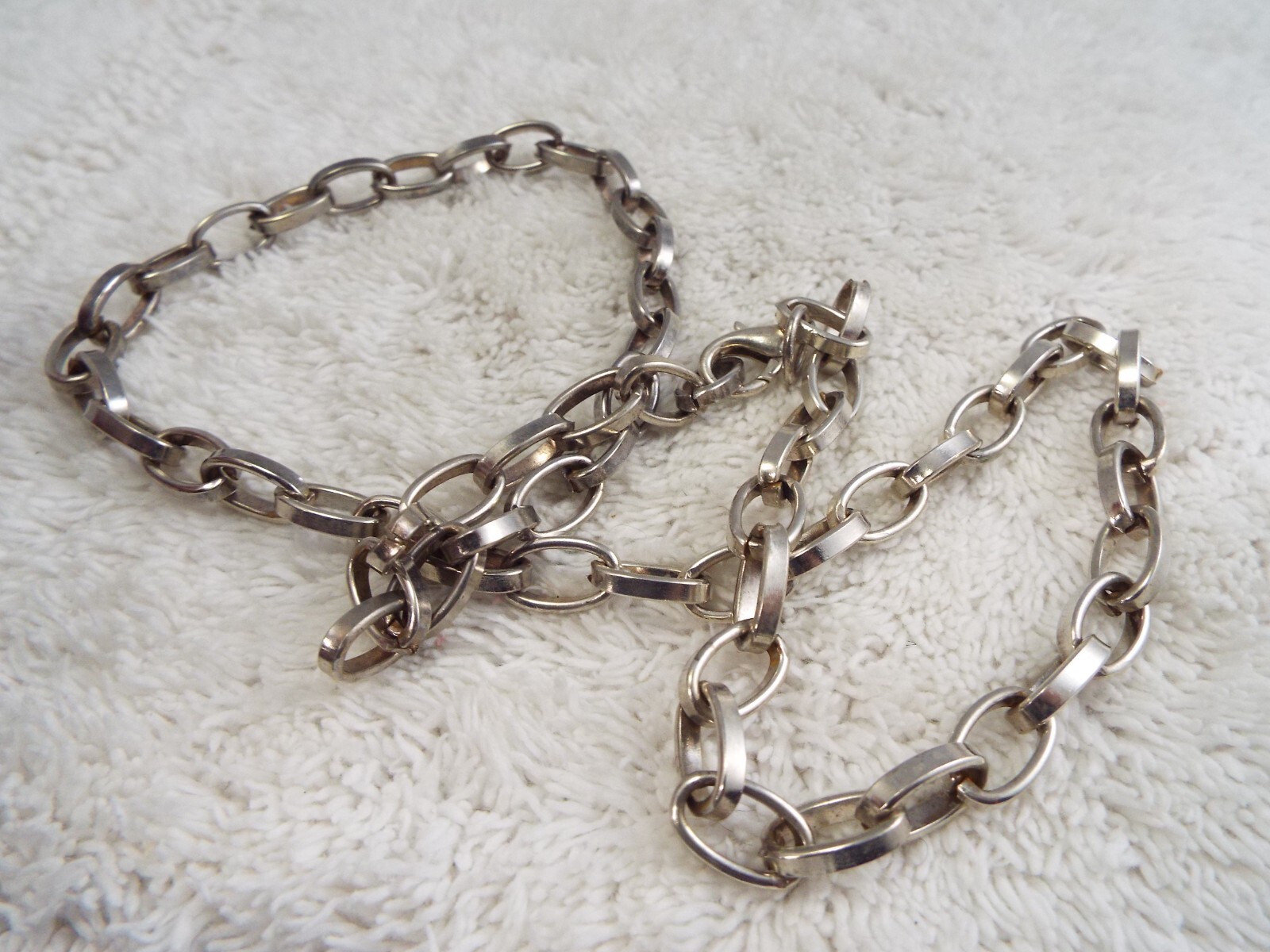 Silvertone Chain Necklace (B61)
