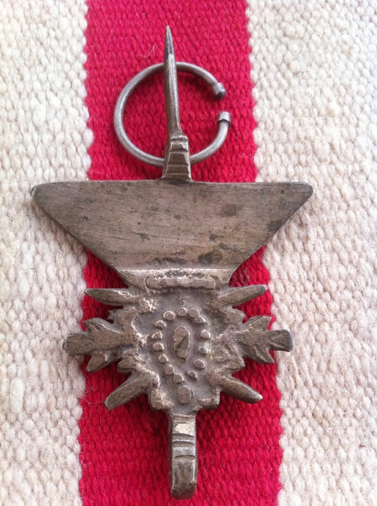 Vintage Moroccan Fibula Hand Tooled Metal Alloy Med. Sz
