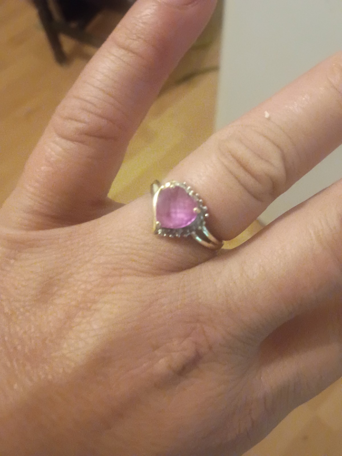 10kt vintage heart ring with diamonds and colorful gemstone size 7