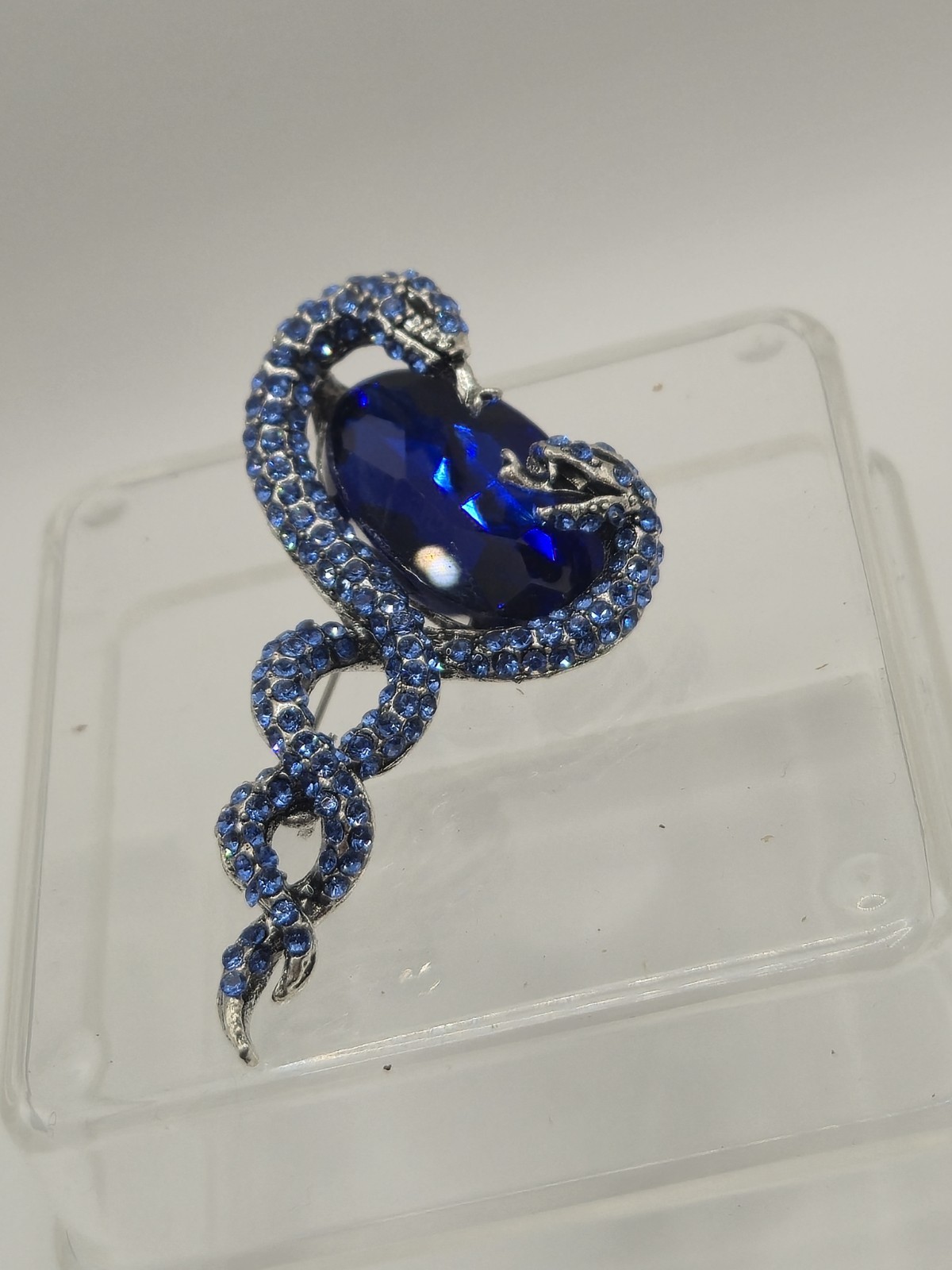 Bluw Rhinestone And Glass Brooch Unbranded