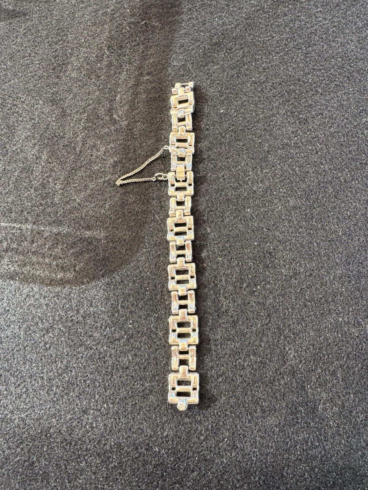 VTG ART DECO Style Rhodium Plated Baguette Rhinestone Link Bracelet 7.5″L BLING!