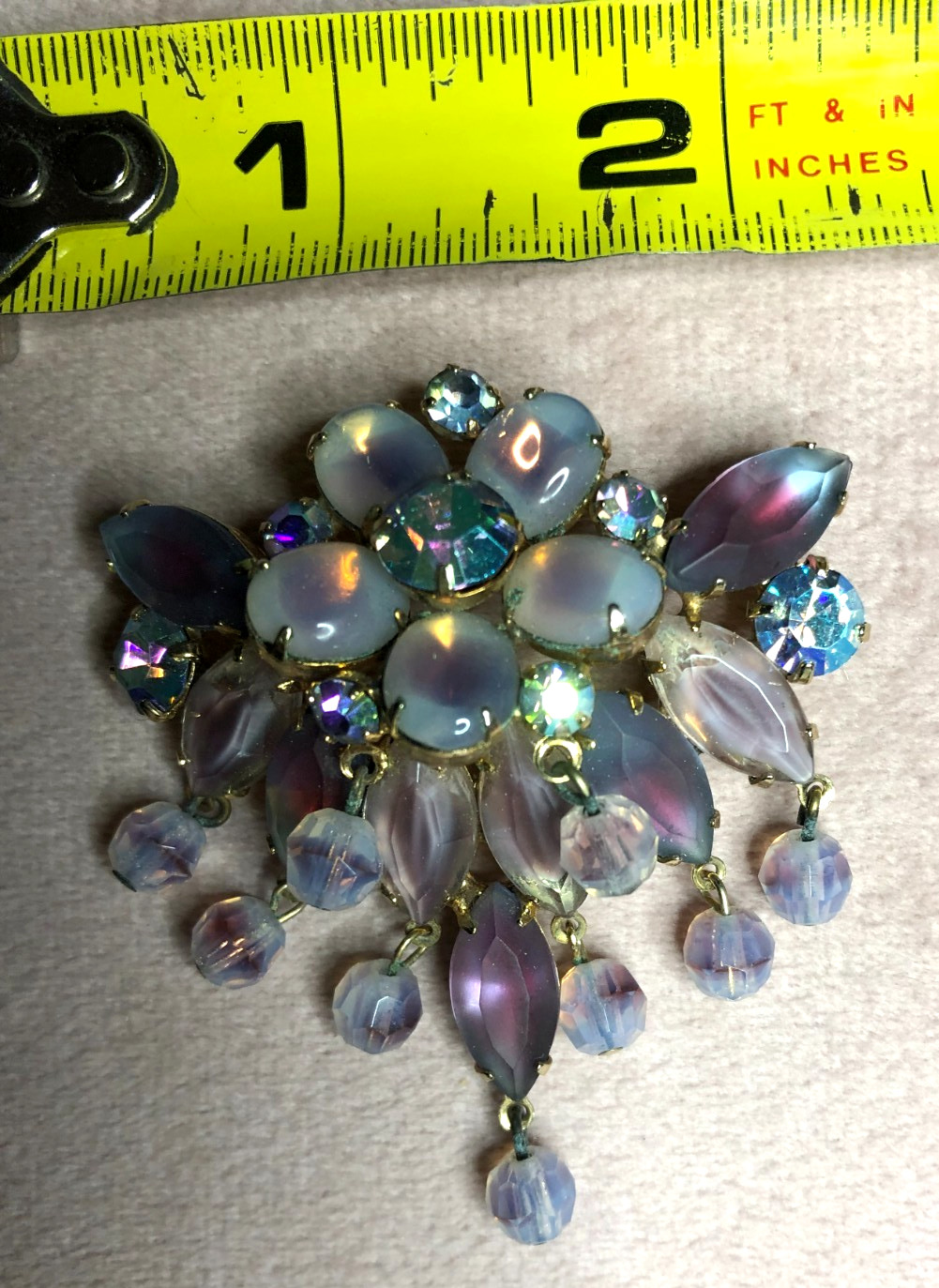 VTG Brooch Light Purple Mauve Fringe Waterfall Glass Rhinestone AB Juliana Style