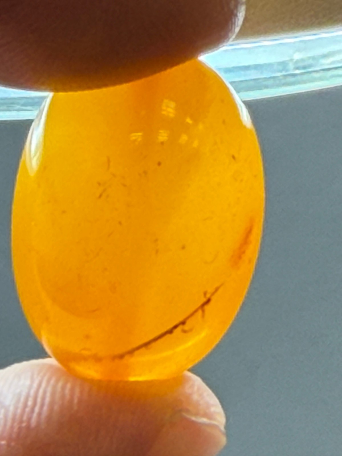 NATURAL OLD ANTIQUE YELLOW BUTTERSCOTCH BALTIC AMBER BEAD 4,2 gr