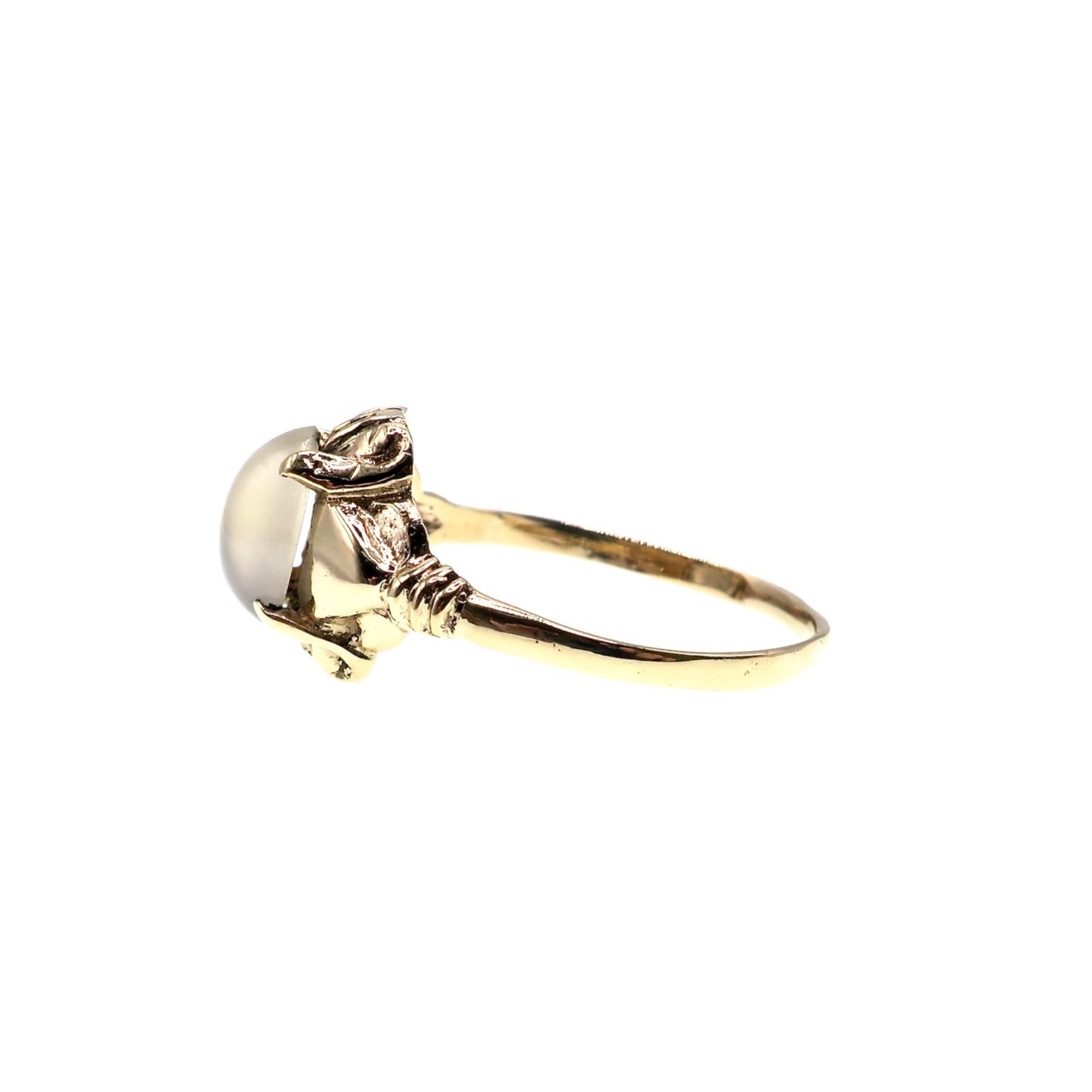 Vintage Victorian Style Oval Shape Moonstone Ring 10K Yellow Gold Size 7.5