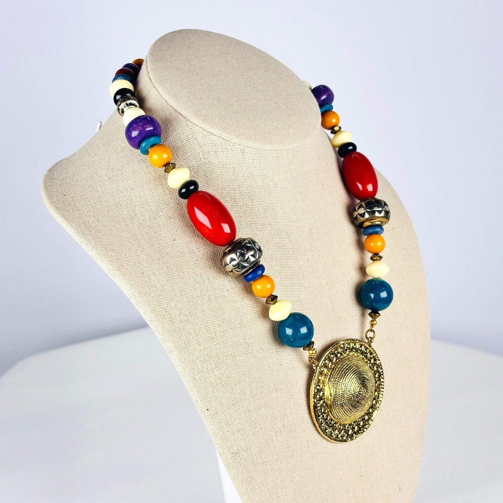 Carol Dauplaise Vintage Designer Multicolor Bead Gold Medallion Necklace Boho