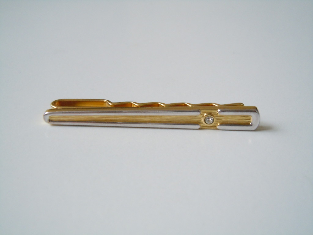 Bicolor Double Tie Clip Holder Clear 7.2 G/5.2 X 0.5 Cm