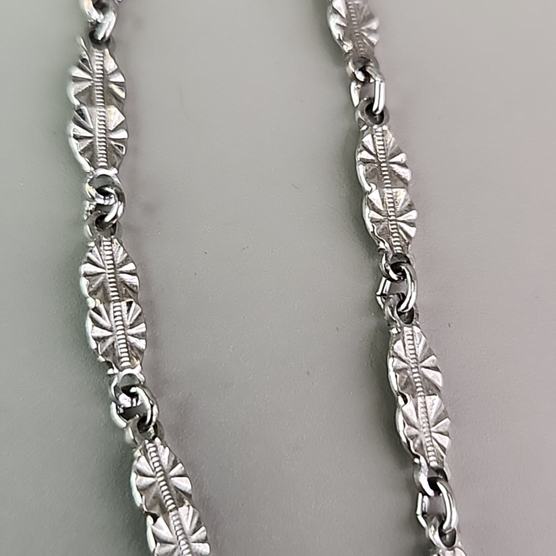 Vintage Chain Necklace Silver Tone Starburst Etched Bar Link 34″