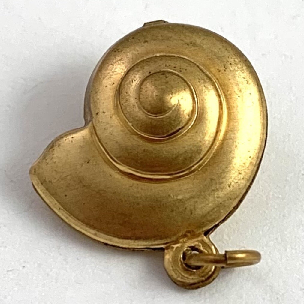 Vintage Charm Seashell Nautilus Snail Shell Brass Metal Pendant Beachy Jewelry