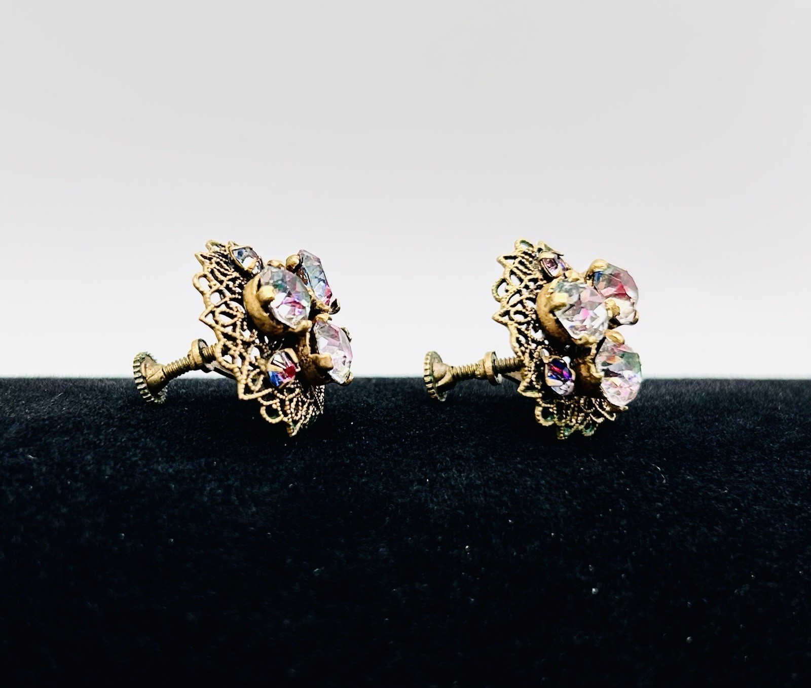 Vtg CZECH Screw-back Cluster EARRINGS and BRACELET SET-Gold Tone-RHINESTONE