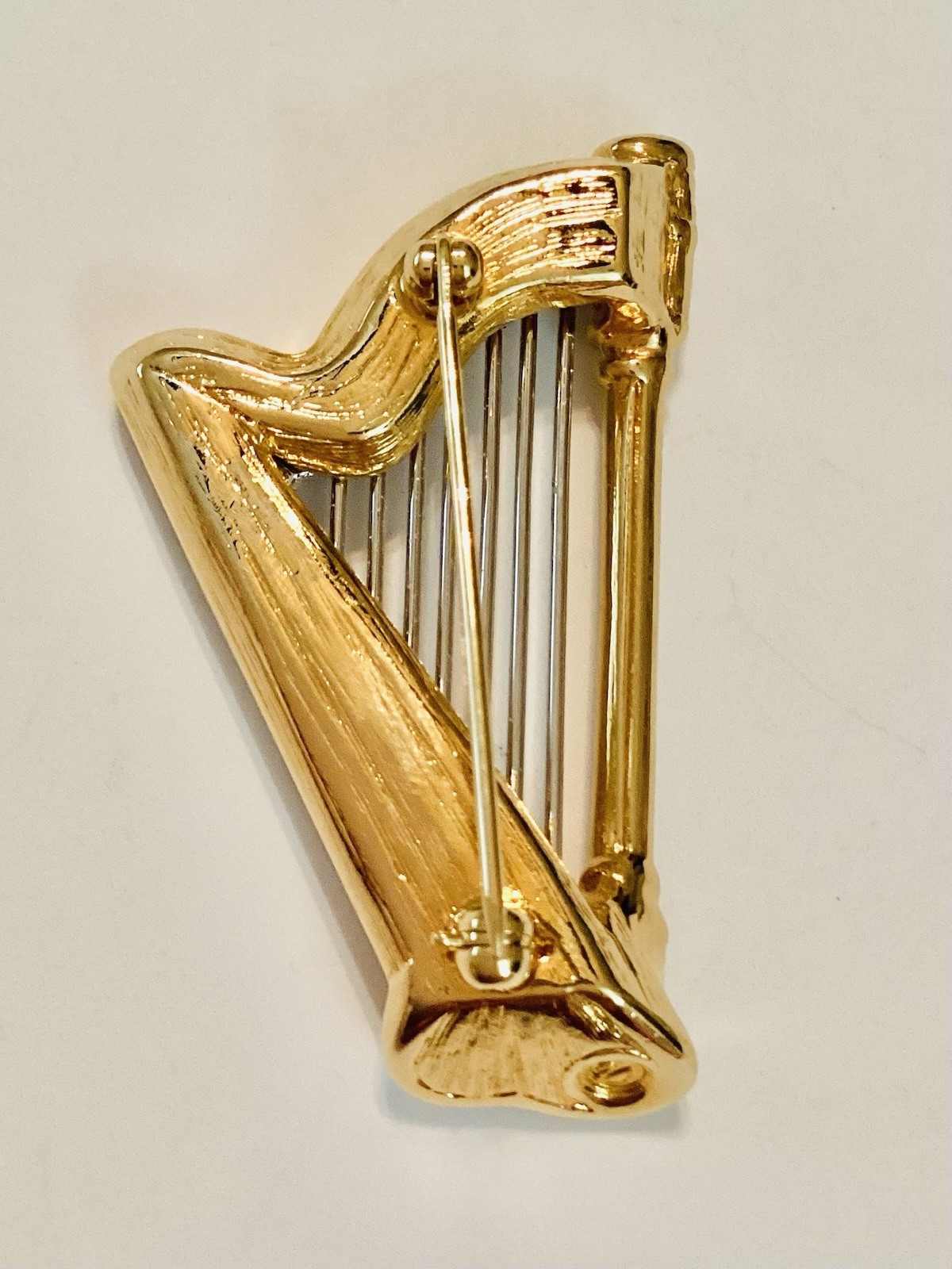 Swarovski Swan Signed Beautiful Gold Tone Crystal Rhinestone Harp Brooch 💛