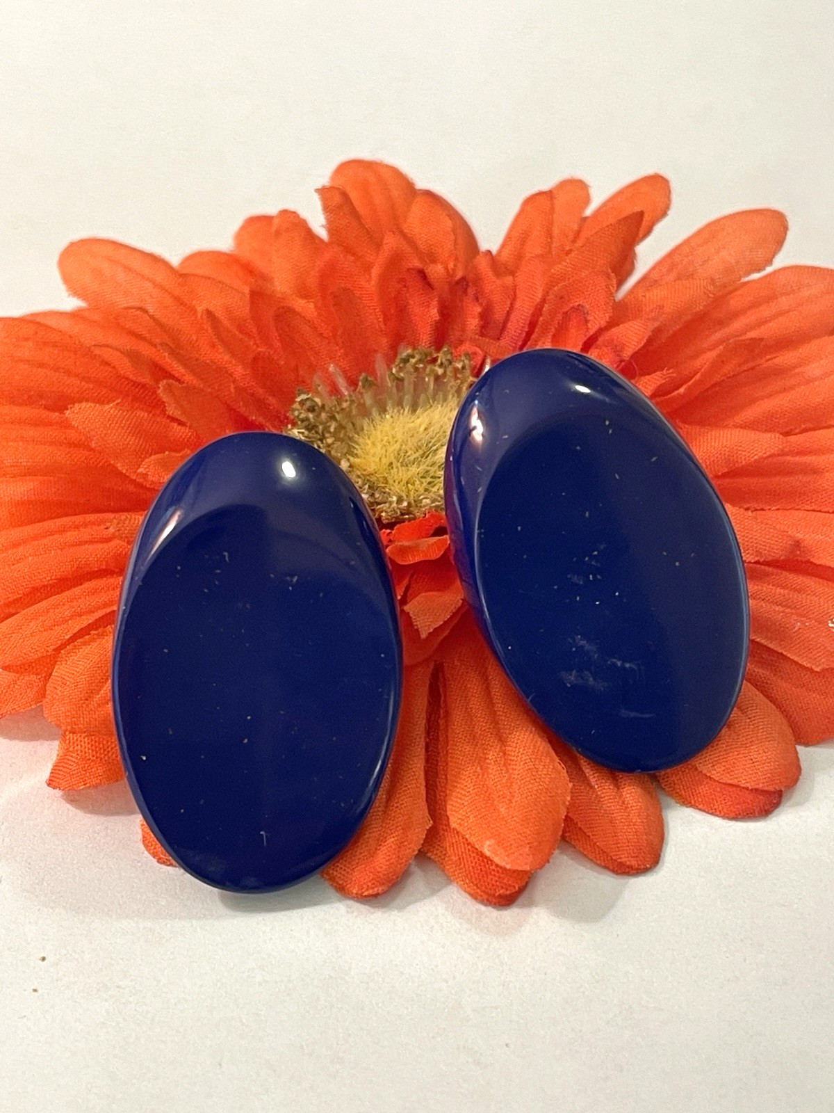 Kai-Yin Lo Signed Earrings Modernist Lapis Blue Clip-on 1.5″ Hong Kong Designer