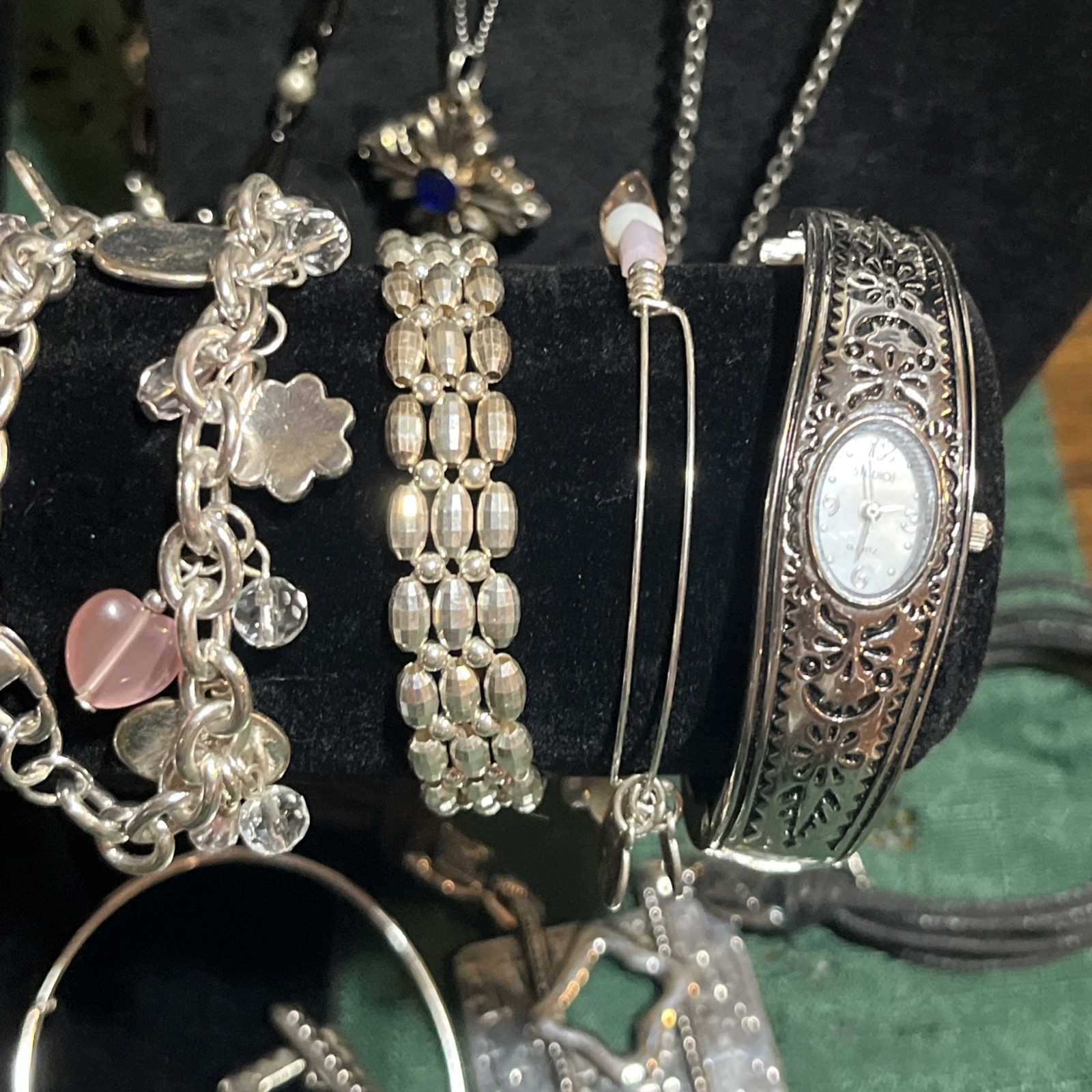 Jewelry Fashion lot Eclectic Silver Tone Vtg Modern Necklaces Bracelets Bulk
