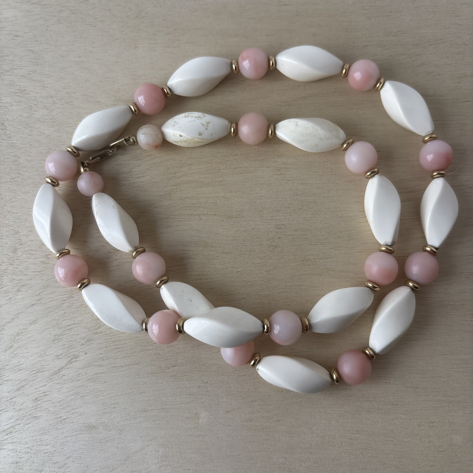 Vintage Angel Skin Coral Carved Bead Necklace 30g Mid-Century PAT 53/935 Clasp