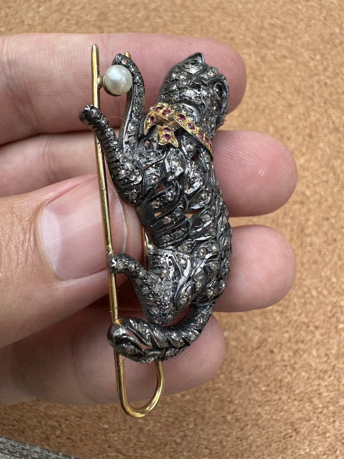 Stunning Rose Cut Diamond Gemstone Silver Victorian Cat Brooch Jewelry