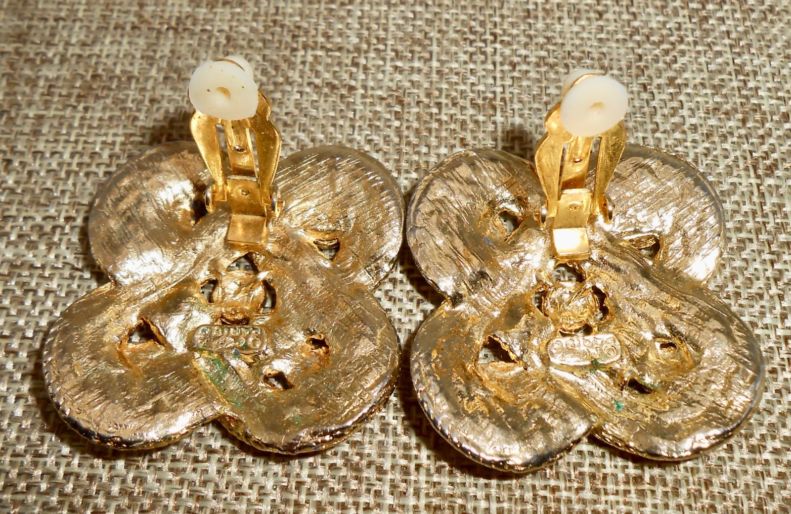 Vintage ORENA PARIS Signed Infinity Knot Moghul Jewels of India Earrings E54