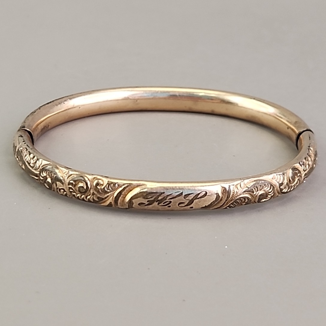Antique Victorian Bangle Bracelet Floral Motif Etched HP Gold Filled 6.25″