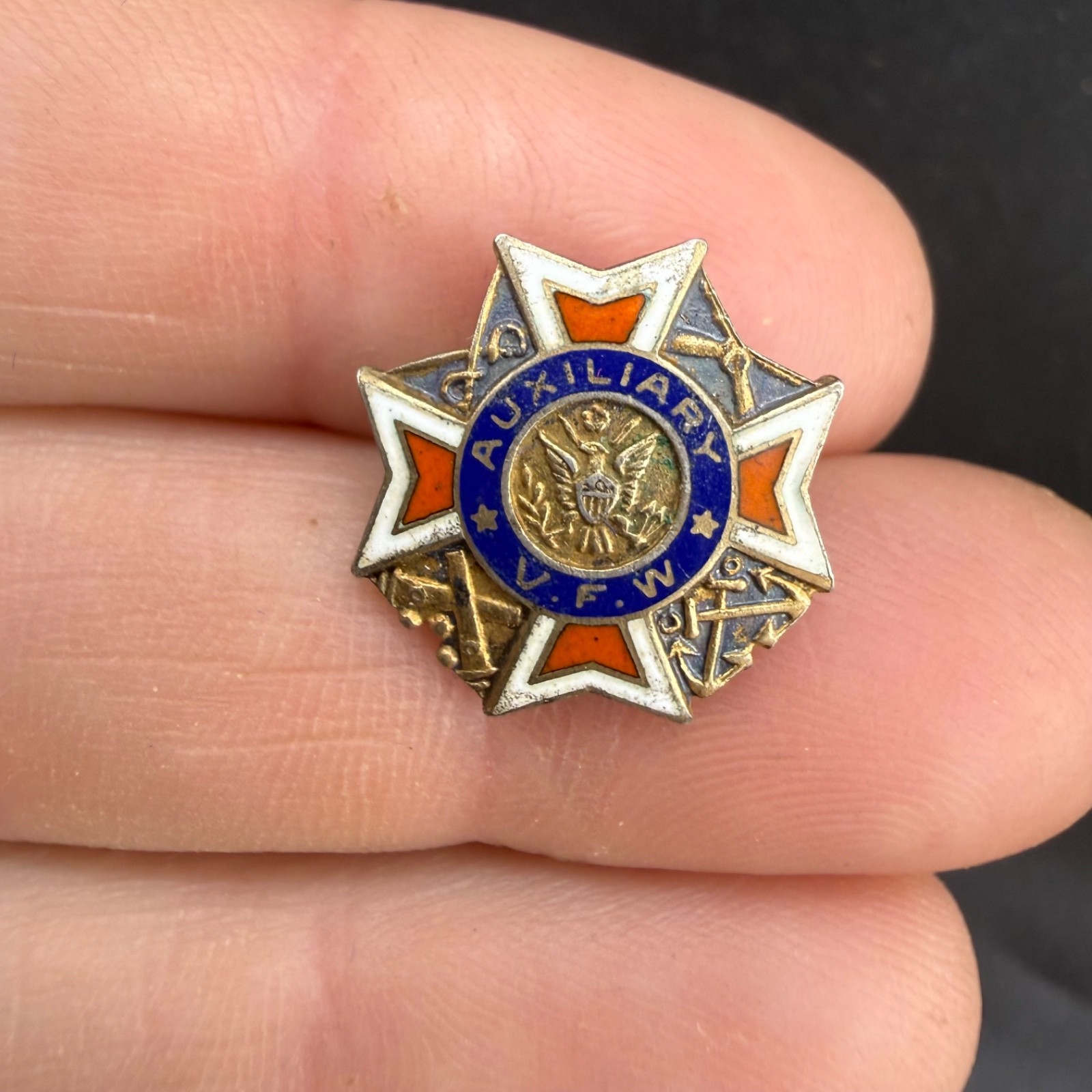 Vintage Sterling Silver VFW Auxiliary Pin War Military