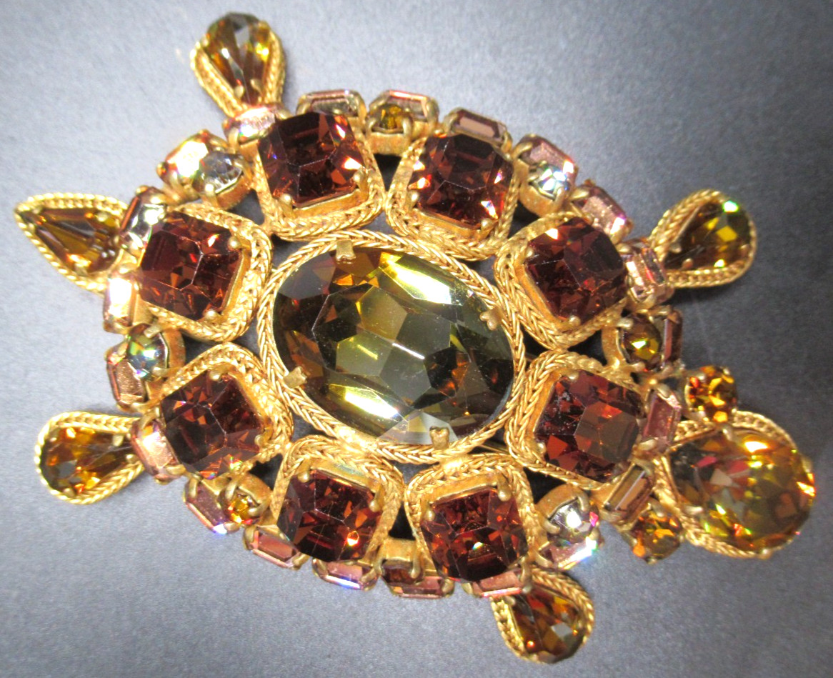 ROGER JEAN PIERRE DEPOSE Huge Cognac Rhinestone Figrual Turtle Fur Clip