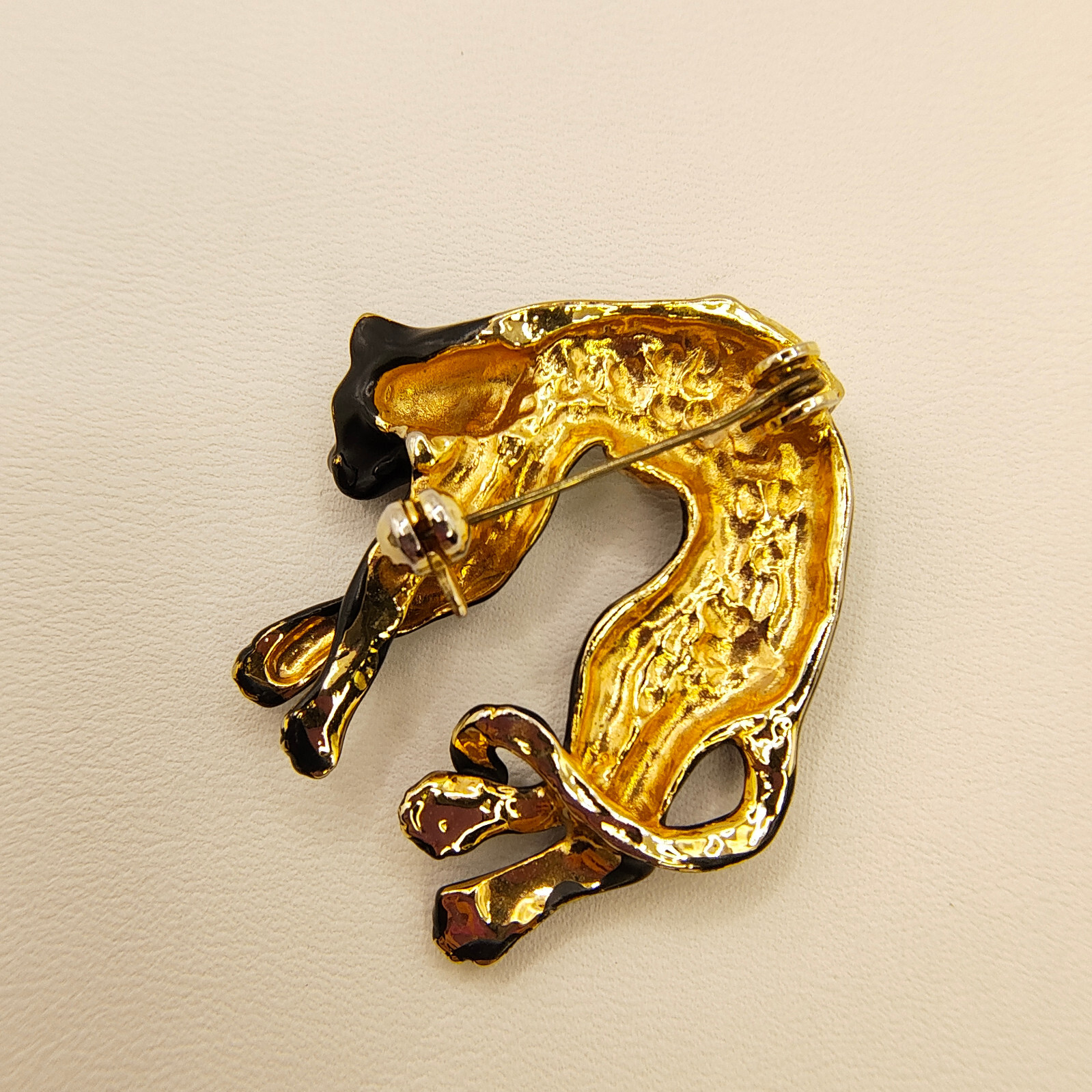 Vintage Black Panther Brooch Pin Enamel Gold Tone White Rhinestone Puma Jaguar